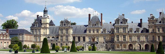 Chateau Fontainebleau Mandres les roses PEP 75